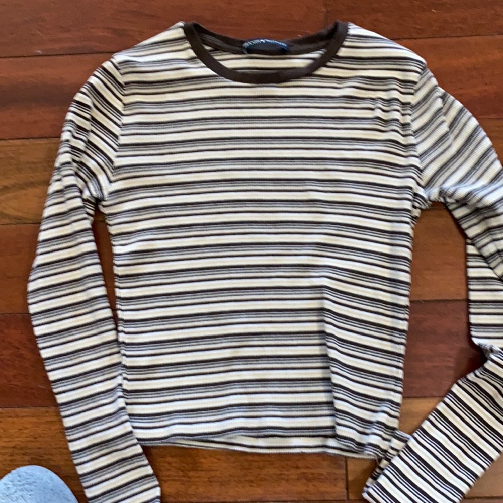 Brandy Melville 0S striped brown, beige and white top. Very good condition
